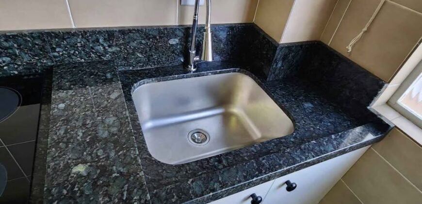 Apartamento com 1 Dormitório e Vista para o Mar na Praia de Bombas