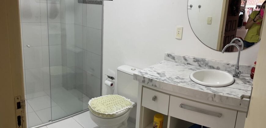 Sobrado com 3 Dormitórios a Apenas 80 Metros do Mar na Praia de Canto Grande