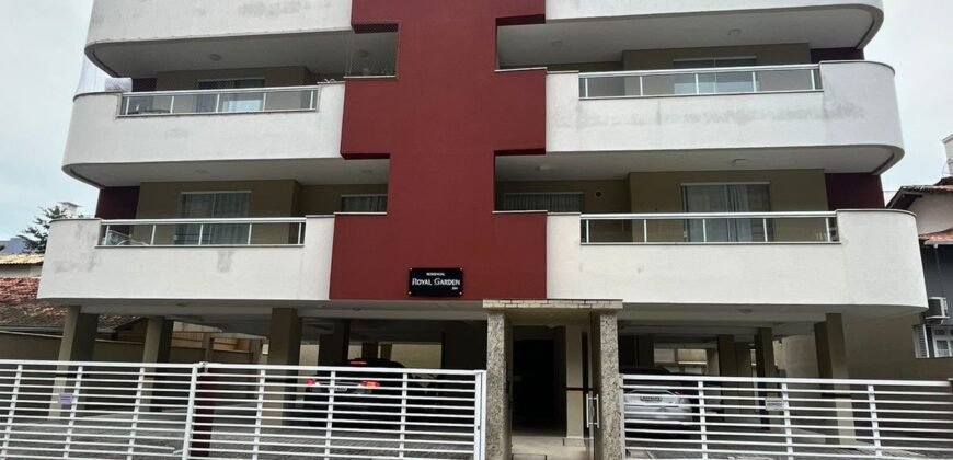 Apartamento com 2 Dormitórios Mobiliado e Decorado na Praia de Bombas