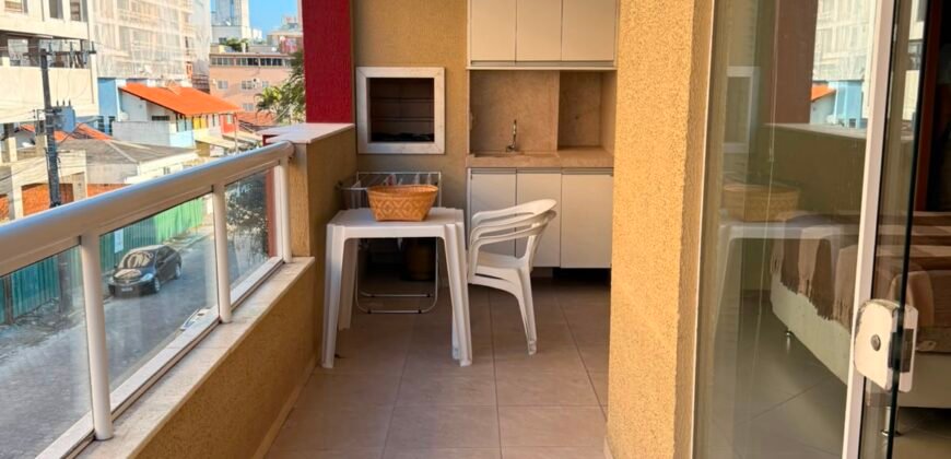 Apartamento com 2 Dormitórios Mobiliado e Decorado na Praia de Bombas