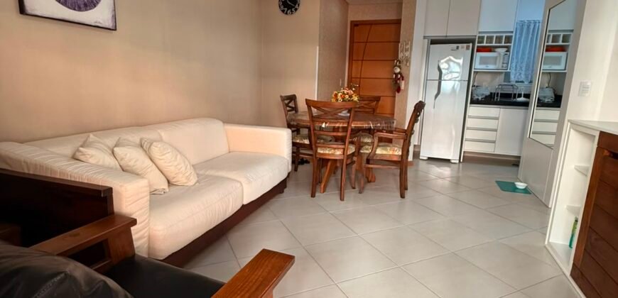 Apartamento com 2 Dormitórios Mobiliado e Decorado na Praia de Bombas