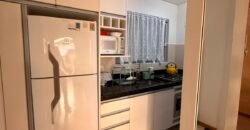 Apartamento com 2 Dormitórios Mobiliado e Decorado na Praia de Bombas