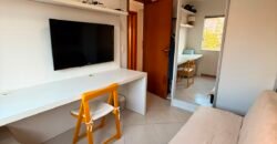 Apartamento com 2 Dormitórios Mobiliado e Decorado na Praia de Bombas