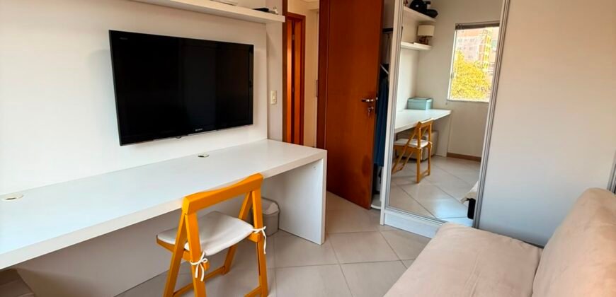 Apartamento com 2 Dormitórios Mobiliado e Decorado na Praia de Bombas