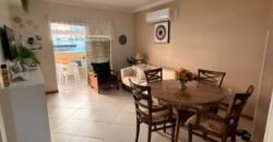 Apartamento com 2 Dormitórios Mobiliado e Decorado na Praia de Bombas
