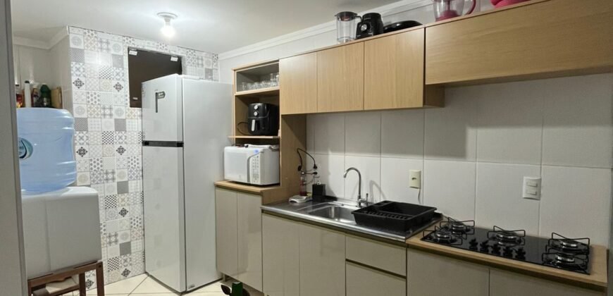 Apartamento à Venda na Praia de Bombas com 2 Dormitórios – R$ 800.000