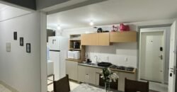Apartamento à Venda na Praia de Bombas com 2 Dormitórios – R$ 800.000