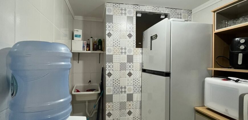 Apartamento à Venda na Praia de Bombas com 2 Dormitórios – R$ 800.000