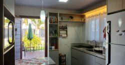 Excelente Casa na Praia de Bombas com 4 Dormitórios Por R$ 1.500.000