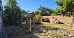 Terreno á venda na praia de Bombas Por R$ 525.000